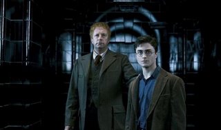 Harry a pan Weasly na disciplinárním řízení.jpg